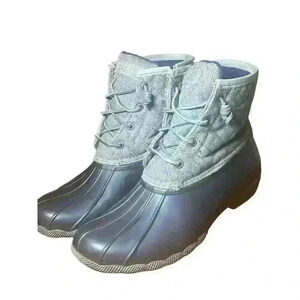 Sperry duck boots in great condition woman’s size 11 waterproof rubber boot